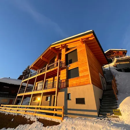 Boutique La Hotel 4*